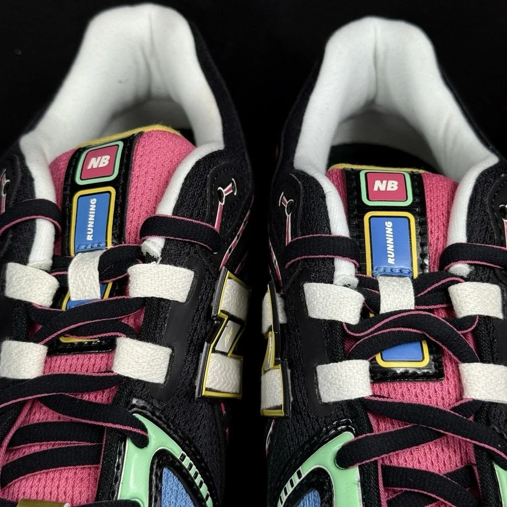 New Balance 1906R Womens Size 7 Shoes‎ Neon Black U1906RDM Lifestyle Mens 5.5